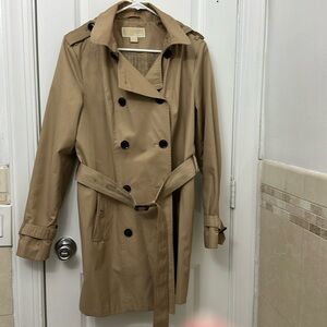 Timeless Tan Double-Breasted Trench Coat